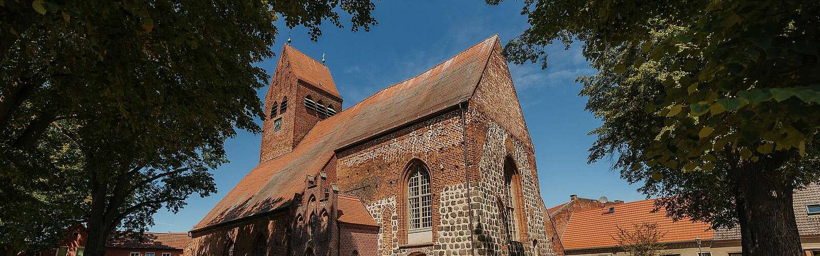 St. Nikolai-Kirche Kremmen,
            
        
                Foto: Tourismusverband Ruppiner Seenland e.V./Julia Nimke