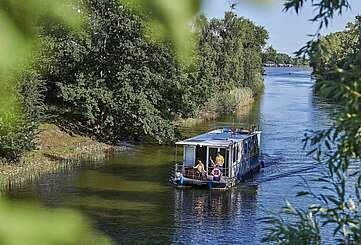 Entspannung auf dem Hausboot