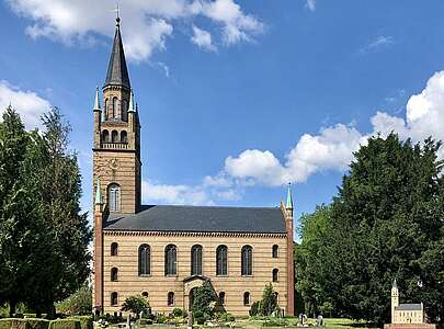 Die Kirche in Langen