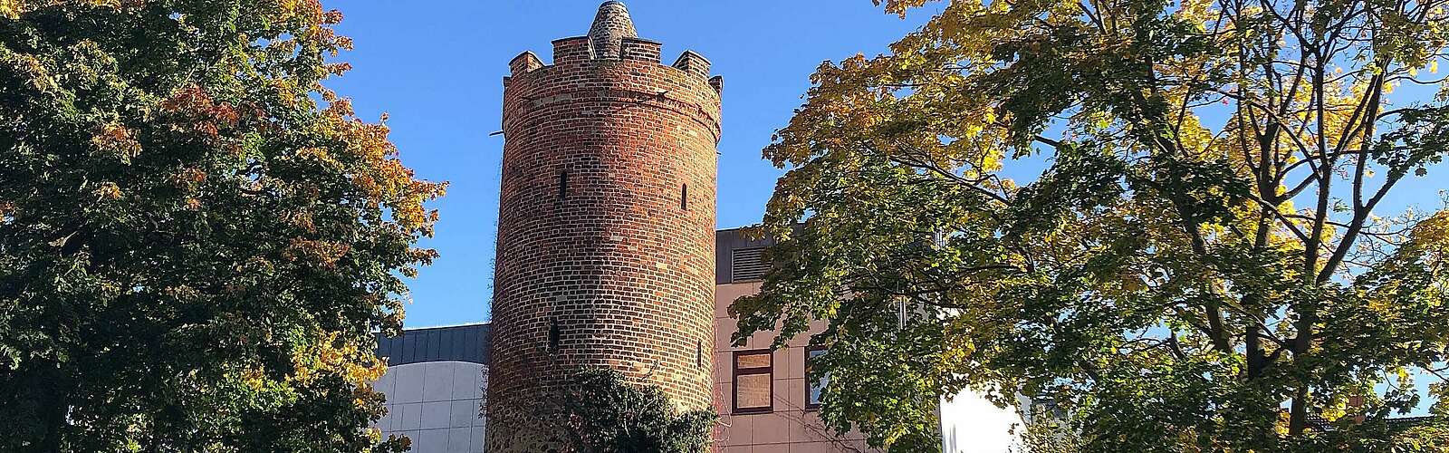 Am Goetheplatz.JPG,
                
            
        
                Foto: Museumsverband des Landes Brandenburg e.V./Manuela Gander