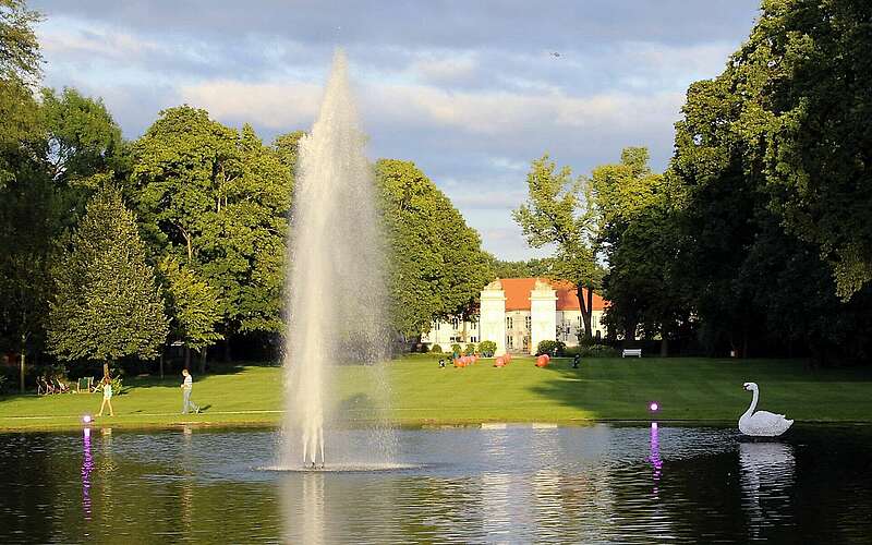 



        
            Schlosspark Oranienburg,
        
    

        Foto: TKO Tourismus und Kultur Oranienburg gGmbH/Kein Urheber bekannt
    