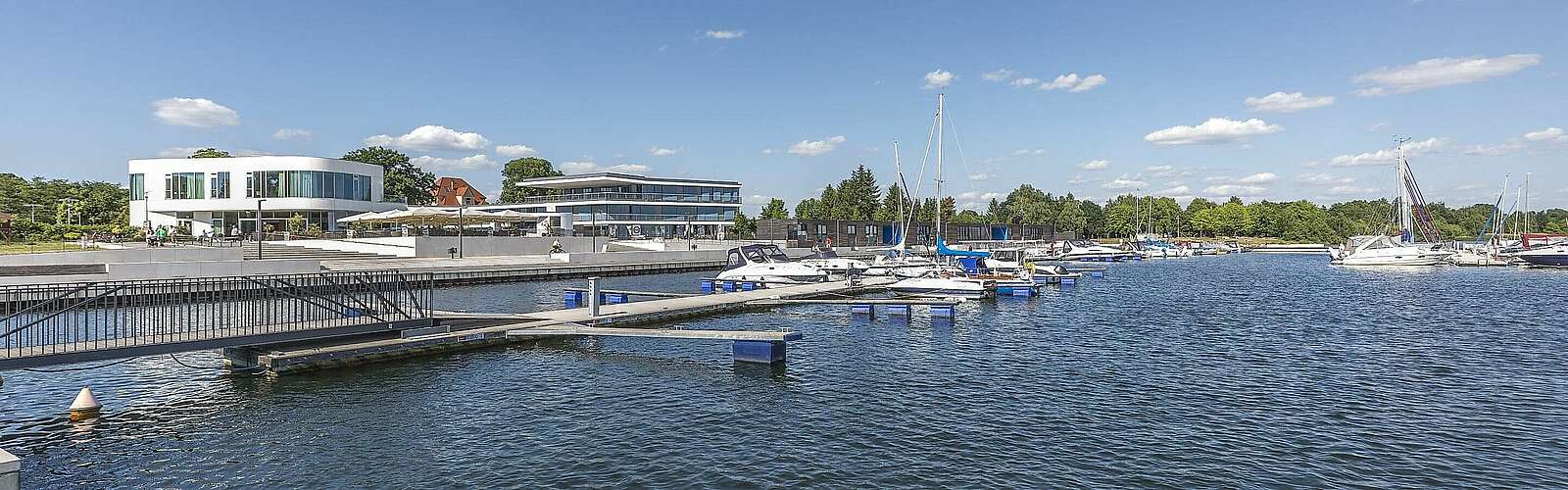 Stadthafen Senftenberg,
            
        
                Foto: TMB Tourismus-Marketing Brandenburg GmbH/Steffen Lehmann