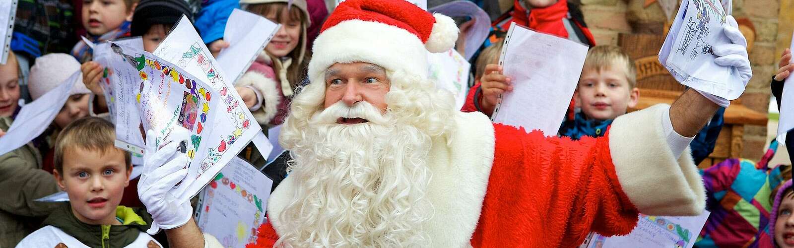 Post für den Weihnachtsmann,
        
    

        Foto: Deutsche Post DHL/Kein Urheber bekannt