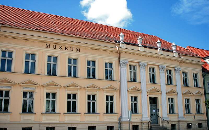 



    
        
                Außenansicht des Museums Neuruppin,
            
        
                Foto: TMB Tourismus-Marketing Brandenburg GmbH/Steffen Lehmann
            
    
