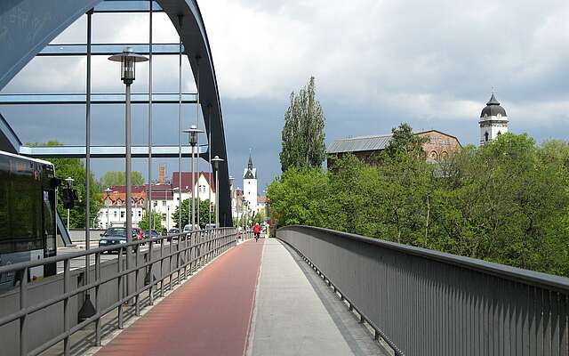 Spreebrücke01.jpg