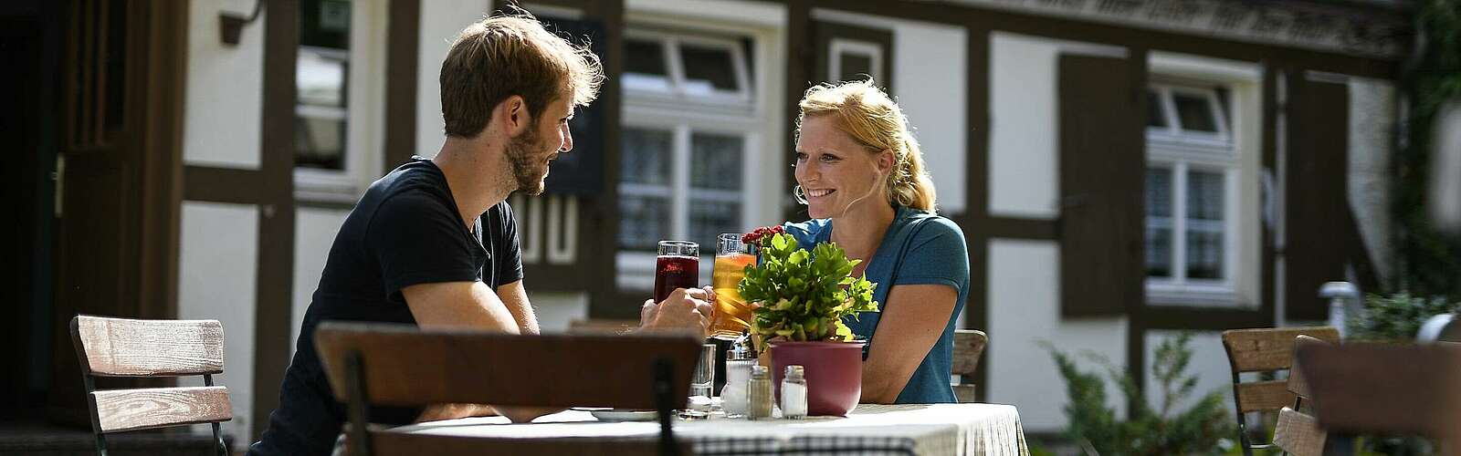 Paar im Restaurant Fontanehaus,
            
        
                
                
                    Foto: Wolfgang Ehn