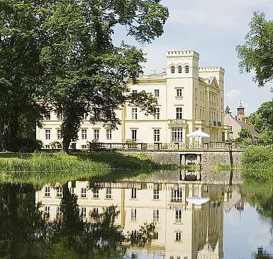 Schlösserfahrt ins Seenland Oder-Spree